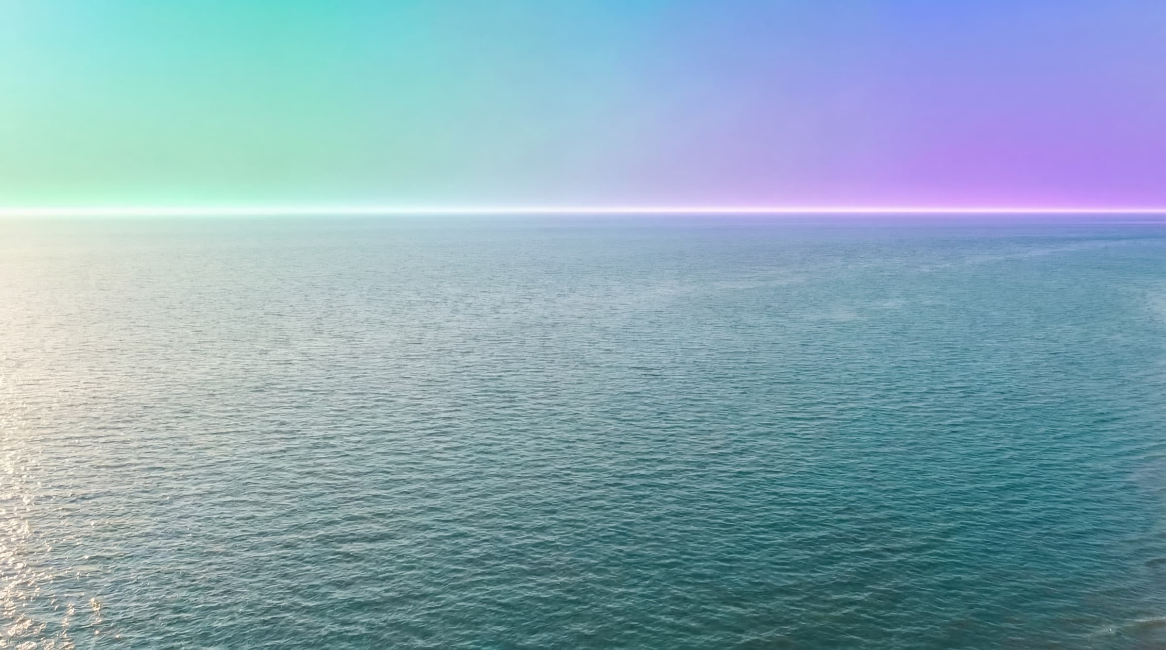 Meer und Horizont vor Borkum von oben